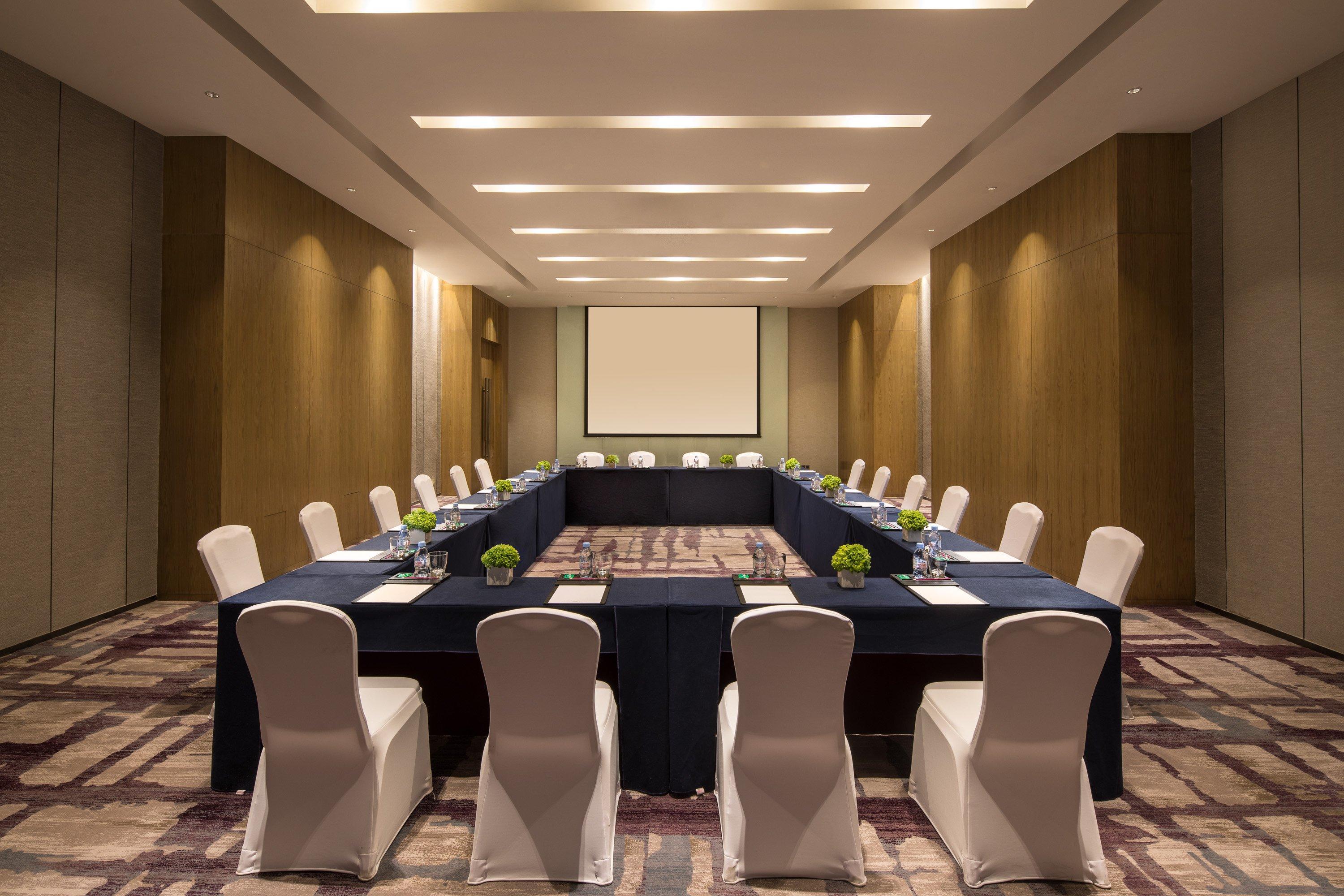 Отель Crowne Plaza Qingdaoorientalmoviemetropolis By Ihg Экстерьер фото