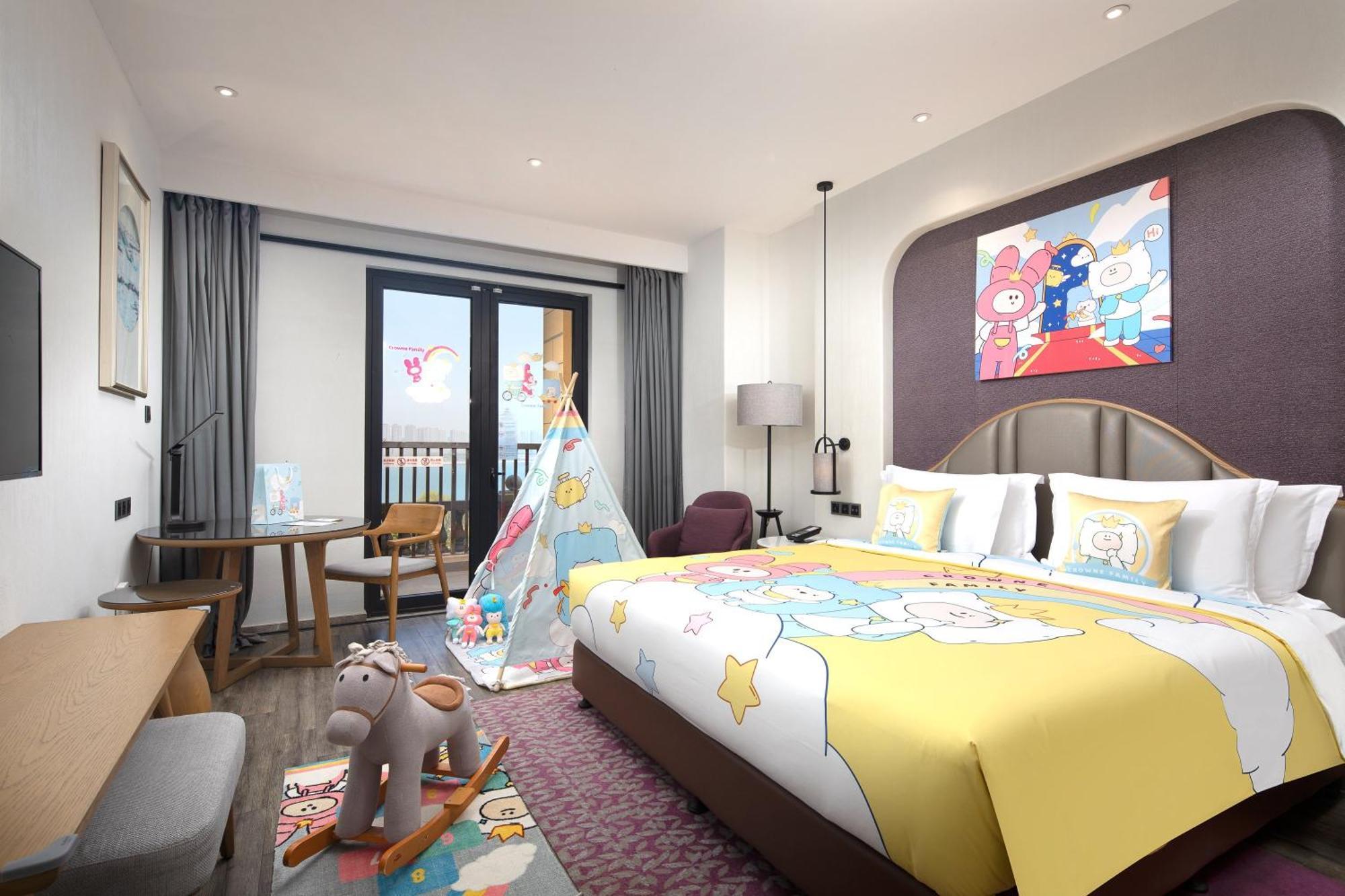 Отель Crowne Plaza Qingdaoorientalmoviemetropolis By Ihg Экстерьер фото